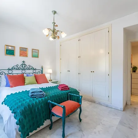 Donna * Εστεπόνα